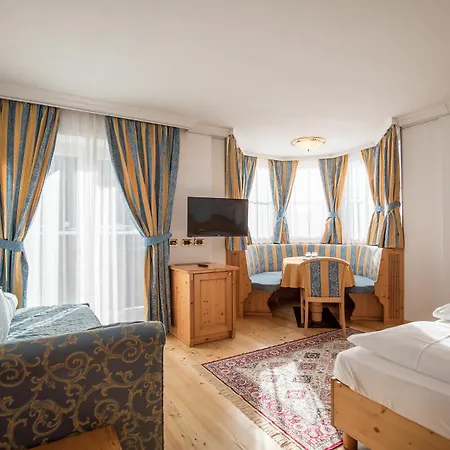 Hotel Chalet All'Imperatore 4* Madonna di Campiglio